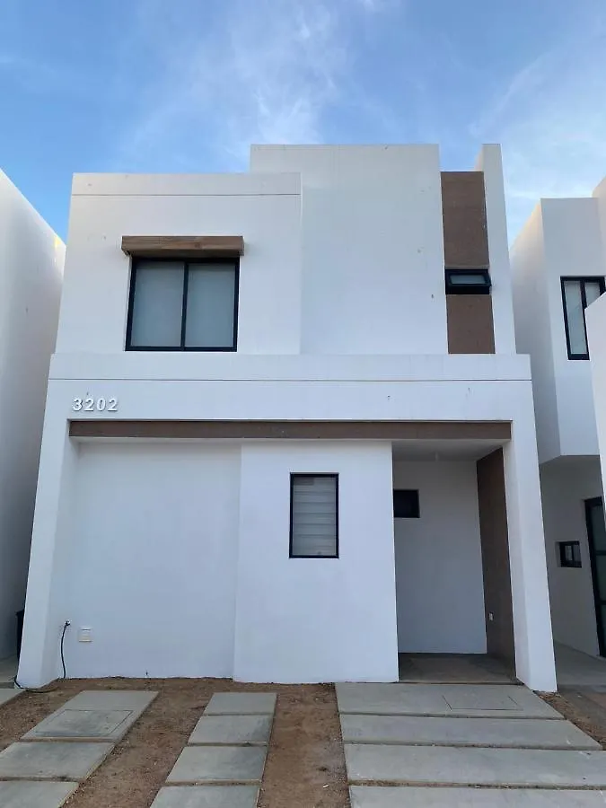 הוילה מזטלן Casa Nueva De Lujo Frente A La Alberca